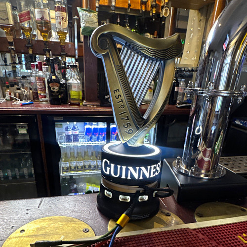 Guinness illuminated harp - illuminated, bar
