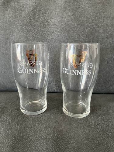 Guinness pint glasses pub - pint,